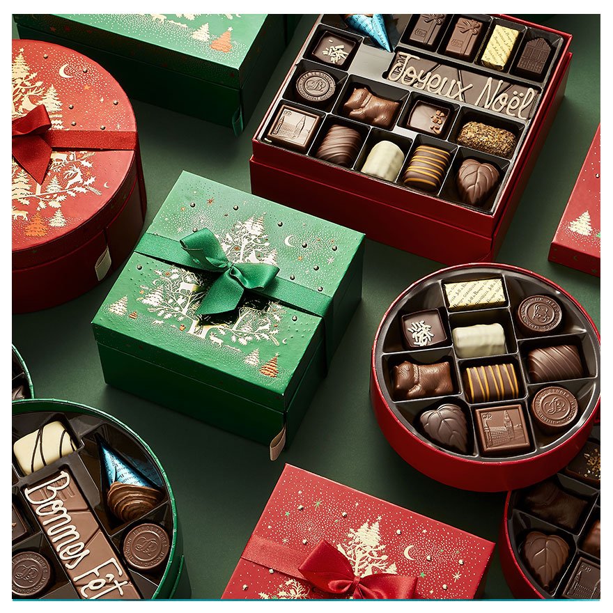 Chocolat Noël, Boite carrée verte sapins merveilleux - 33 chocolats  assortis barre noir sans personnalisation - Jeff de Bruges