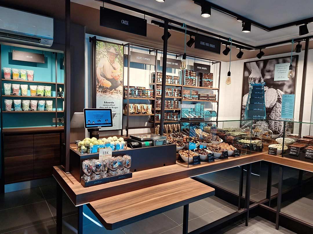 洋書 Patissier Chocolatier Decors et Vitrines Chocolatier Jeff de Bruges Verdun