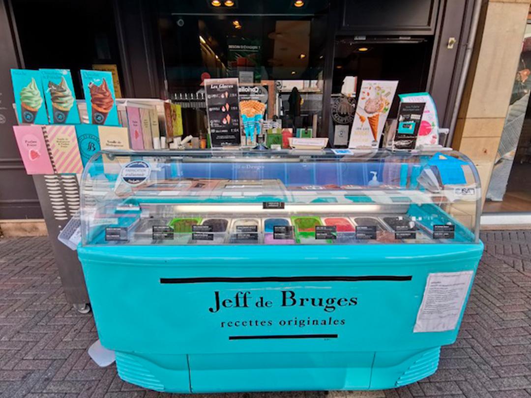 Foto 4 di Jeff de Bruges
