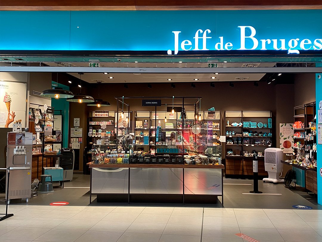 JEFF DE BRUGES - Centre Commercial Carrefour Montesson